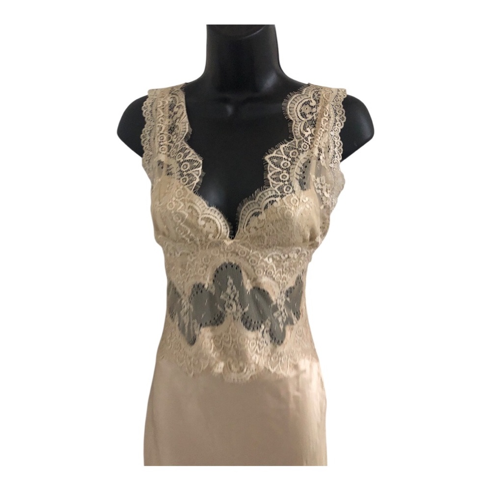 Sincerely jules champagne lace bodice plunge front satin effect dress size Large - Picture 15 of 17